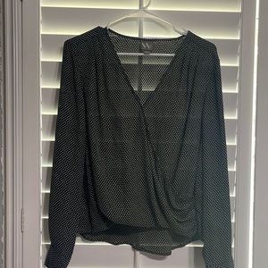 Worthington extra large black with polka dots